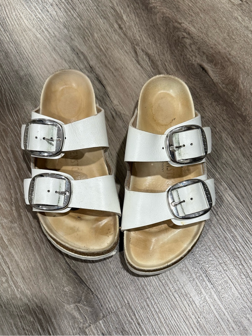 Arizona Big buckle Birkenstocks